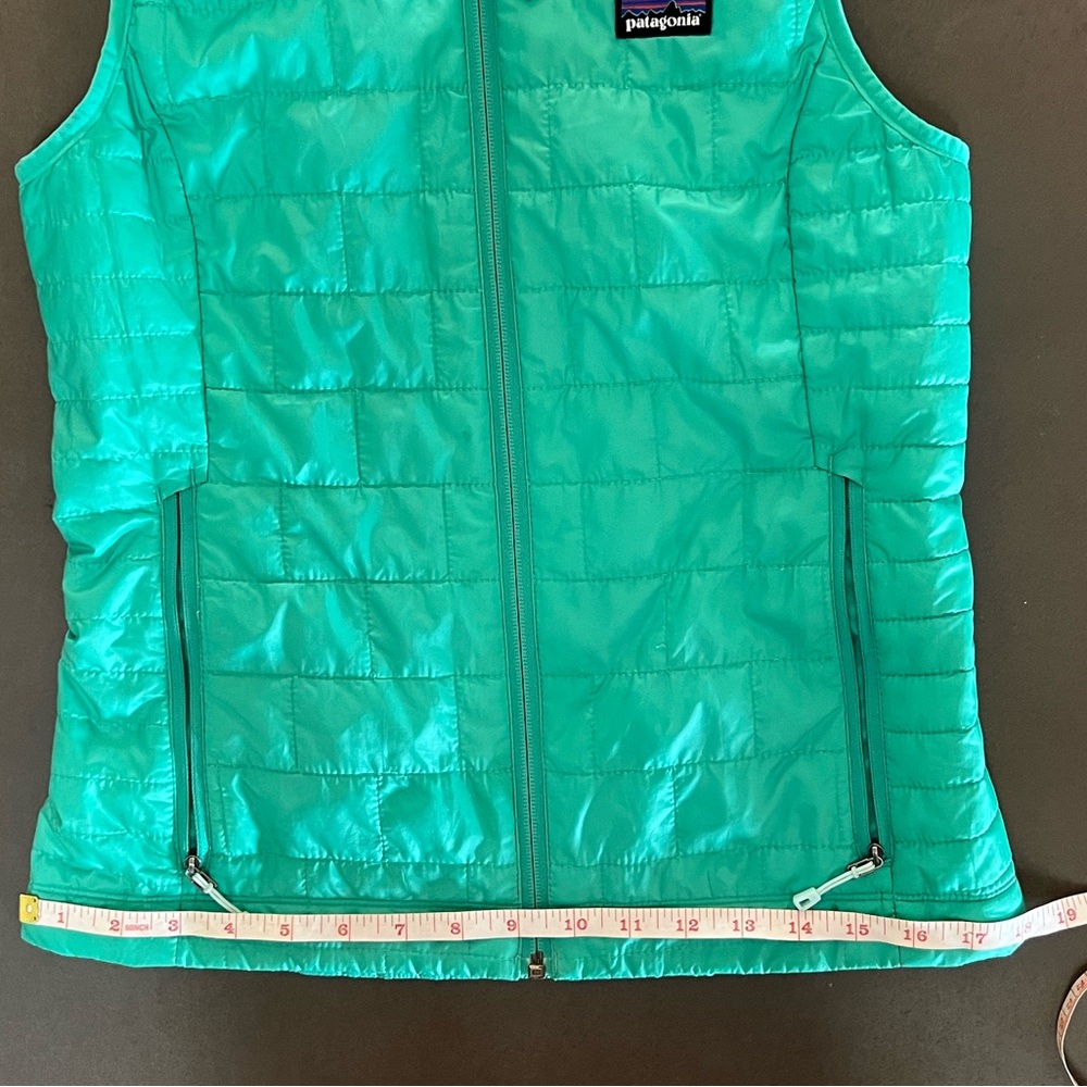 Patagonia Women’s Vest - Picture 9 of 11